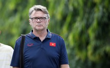 Lộ trình nào để ông Troussier và đội tuyển Việt Nam hướng tới World Cup 2026?