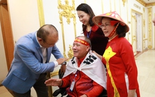 HLV Park Hang-seo đón nhận tình cảm nồng hậu của khán giả trước ngày rời Việt Nam