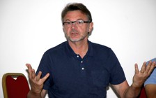 Ông Troussier chuẩn bị đến Việt Nam cùng trợ lý người Pháp