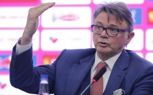 HLV Troussier tiết lộ tiêu chí chọn tuyển thủ Việt Nam, muốn giành HCV SEA Games 32