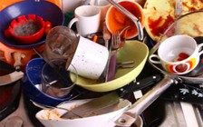 Ngày mới với tin tức sức khỏe: Bạn có ngâm bát đĩa bẩn qua đêm?