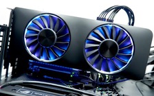Intel bắt kịp AMD trong thị trường card đồ họa chơi game