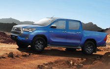 Hilux trở lại thị trường Việt Nam, Toyota đưa ra khuyến cáo người dùng