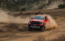 'Ép' Ford Ranger Raptor 2023 tới cực hạn