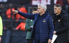 HLV Mourinho lên tiếng sau trận thua Feyenoord: ‘Chúng tôi không có Haaland’