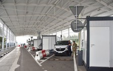 Ba Lan và Hunggary cấm nhập khẩu ngũ cốc Ukraine, Kyiv không vui