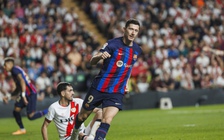 Barcelona vấp ngã trước Rayo Vallecano