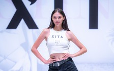 Vợ thủ môn Bùi Tiến Dũng khoe dáng nóng bỏng sau khi sinh con đầu lòng