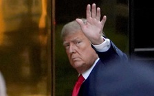 Ông Trump đến New York, chuẩn bị ra trình diện trước tòa