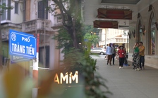 Khám phá tuyến phố đắt đỏ, có mái che vỉa hè duy nhất ở Hà Nội