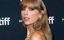 Taylor Swift lộ ảnh hẹn hò tình mới