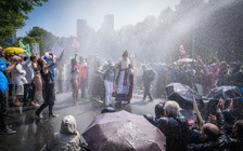 Hơn 1.500 người bị bắt trong cuộc biểu tình khí hậu ở Hà Lan