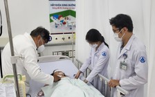 Bé trai 2 tuổi ngã vào xô nước tử vong