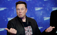 Elon Musk giành lại ngôi giàu nhất thế giới