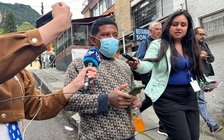 Cuộc chiến giám hộ 4 đứa trẻ sống sót trong vụ máy bay rơi ở Colombia