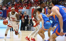 Việt kiều cao 2,03 m và ngoại binh của Saigon Heat bùng nổ ở VBA 2023