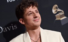 Charlie Puth trình diễn cùng dàn sao Việt