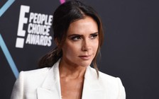 Phương pháp làm đẹp đau đớn giúp Victoria Beckham có làn da tươi trẻ
