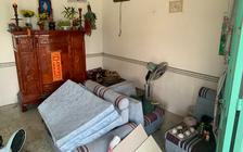 Hàng xóm mang cơm đến nhà, phát hiện người đàn ông tử vong