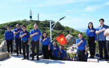 Chiến dịch tình nguyện Kỳ nghỉ hồng ra Đảo Thanh niên Cù Lao Xanh