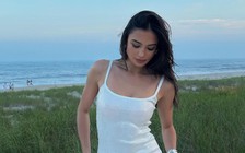 Diện phong cách tối giản vẫn đẹp ngất ngây như siêu mẫu nội y Kelsey Merritt