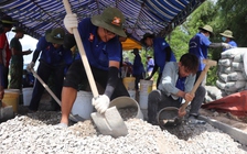 Những ngày đầu 'vượt nắng, thắng mưa'...