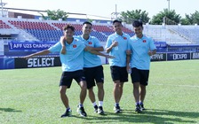 U.23 Việt Nam làm quen sân, chốt chiến thuật đấu U.23 Lào