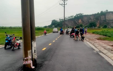 Nam thanh niên tử vong do va vào cột điện giữa đường