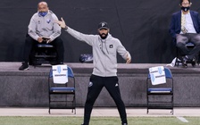Huyền thoại bóng đá Pháp Thierry Henry lần đầu dẫn dắt cấp độ đội tuyển