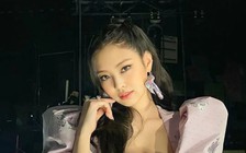 Từ đời thường đến trên sân khấu, phong cách thời trang của Jennie BlackPink đều sành điệu