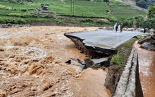 3 người chết, 10 quốc lộ ở miền Bắc bị sạt lở do mưa lũ