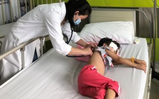 Cứu bé gái câm điếc, mắc bệnh tim bẩm sinh thoát cảnh mù lòa