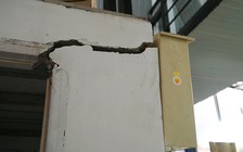 Nhiều nhà dân ở TP.Thủ Đức nứt lớn vì robot đào hầm công trình dự án