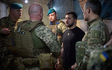 Tổng thống Putin nói cuộc phản công của Ukraine thất bại; Tổng thống Zelensky thăm tiền tuyến