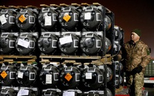 Mỹ 'mất dấu' 1 tỉ USD vũ khí gửi cho Ukraine?