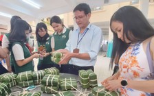 Trước khi nghỉ Tết Nguyên đán, học sinh đến trường học gì?