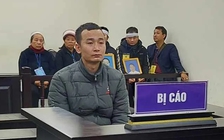 Sát hại bà nội và cô ruột vì không được bán đất trả nợ cờ bạc