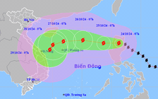 Bão Trà Mi mạnh lên trên Biển Đông, hướng vào Đà Nẵng