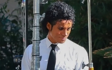 Rắc rối quanh bộ phim về cuộc đời 'vua nhạc pop' Michael Jackson