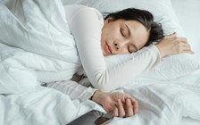 Ngày mới với tin tức sức khỏe: Phát hiện lợi ích bất ngờ của giấc ngủ trưa