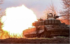 Chiến sự Ukraine ngày 768: Đất Nga bị tấn công; Ukraine mất thêm vị trí chiến lược?