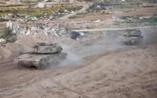 Xe tăng Israel quay trở lại miền bắc Gaza, chiến đấu cơ tấn công Rafah?