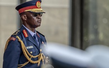 Tổng tư lệnh quân đội Kenya thiệt mạng trong vụ rơi trực thăng