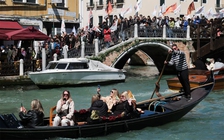 Người dân nói gì khi di sản thế giới Venice thu phí vào thành phố?