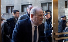 Tòa án Mỹ lật lại bản án về tội hiếp dâm đối với Harvey Weinstein