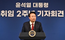 Tổng thống Hàn Quốc xin lỗi vụ phu nhân nhận túi hiệu Dior