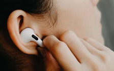 iOS 18 cho tùy chỉnh mức độ khử tiếng ồn của tai nghe AirPods