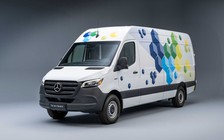 Mercedes Sprinter 2024 có bản thuần điện, cạnh tranh Ford Transit