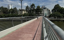 Cầu đi bộ đầu tiên bắc qua kênh Nhiêu Lộc - Thị Nghè đưa vào sử dụng