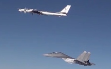 Mỹ-Canada tung chiến đấu cơ 'nghênh đón' máy bay ném bom Nga-Trung Quốc đến gần Alaska